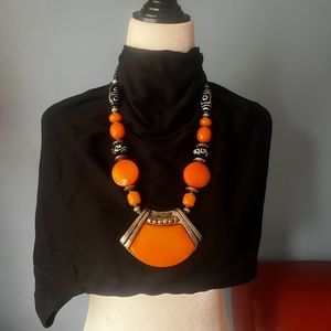 Vintage dark silver and orange stone necklace EUC
